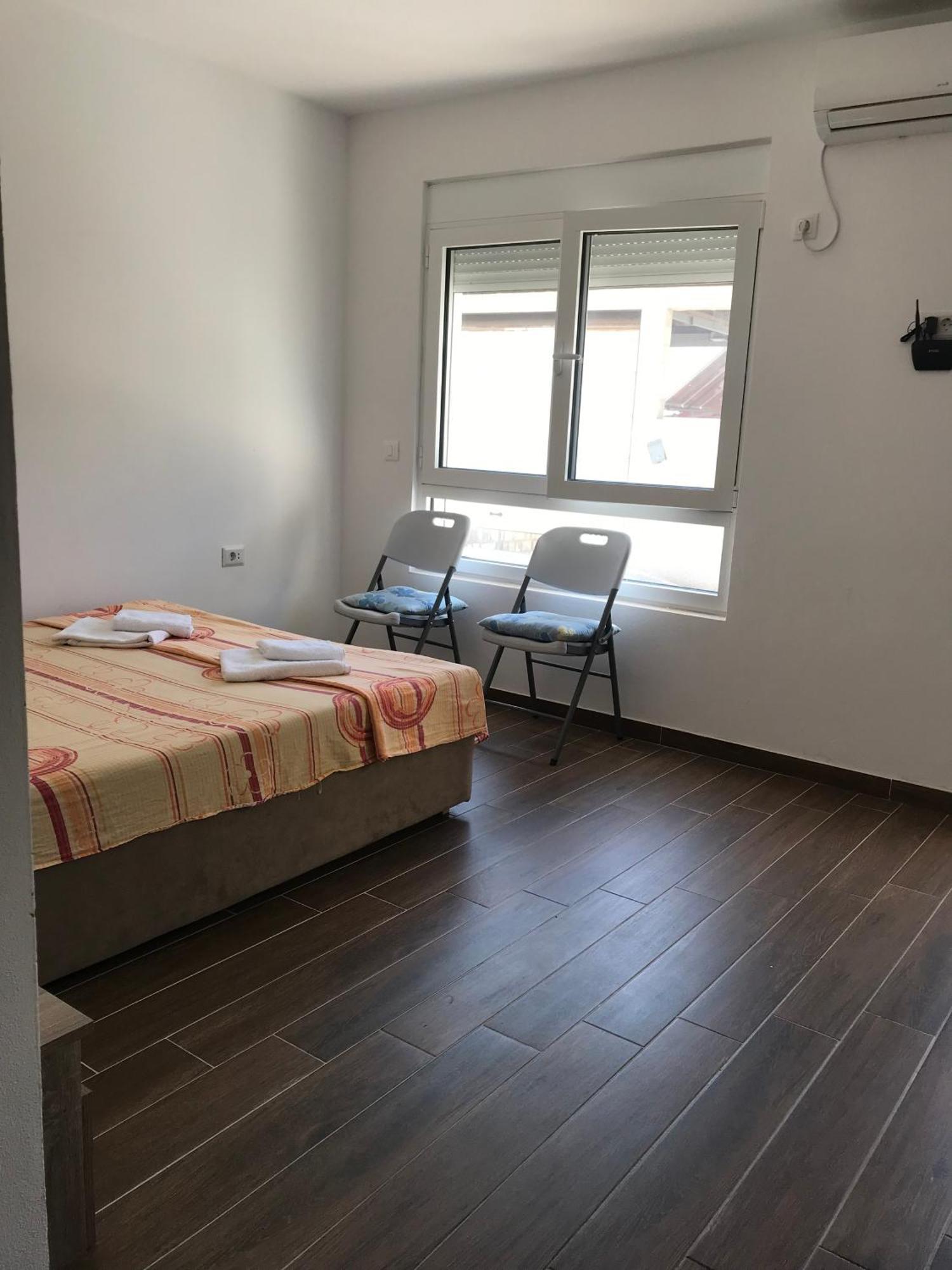 Apartments Mekic Утьеха Экстерьер фото