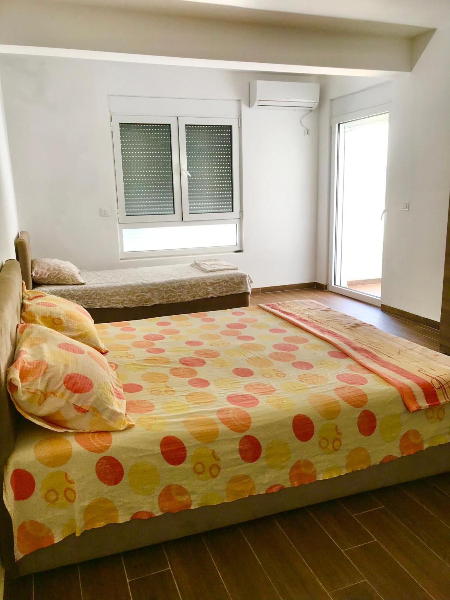 Apartments Mekic Утьеха Экстерьер фото